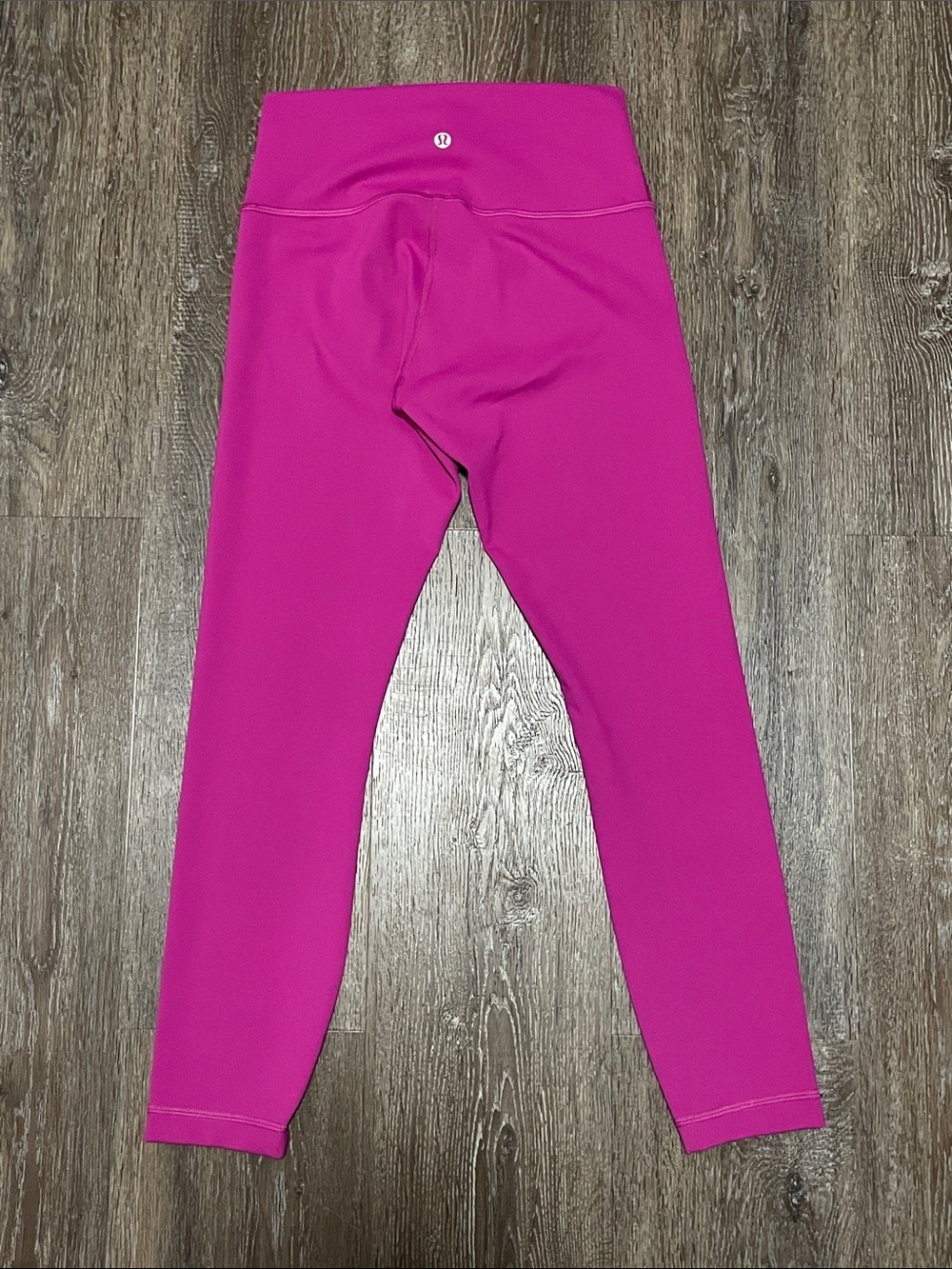 NWT/NWOT Lululemon Matching Ripened Raspberry Set. Size Top 8/ Bottom 6 - Picture 6 of 11